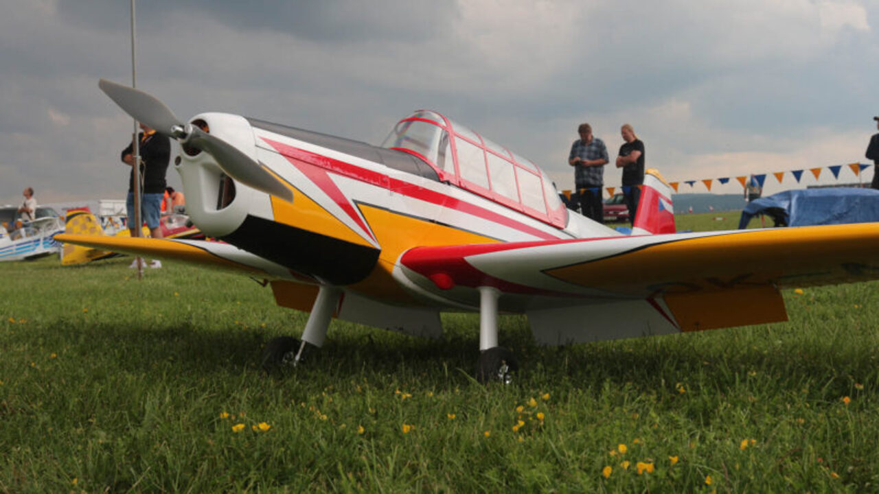 Zlín 226 T