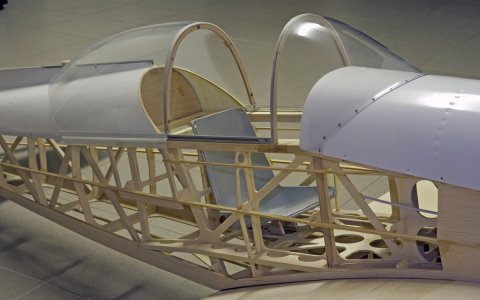 Zlín 326 / 526 — 2